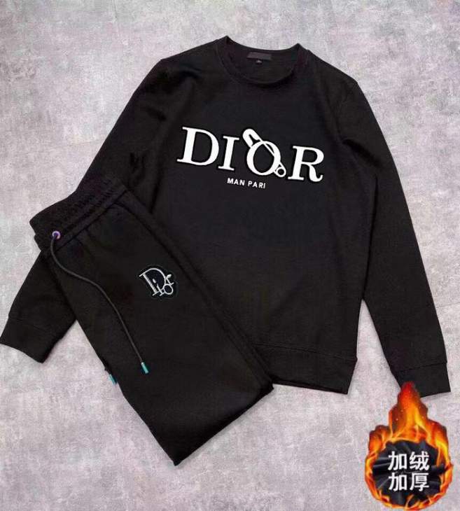 Picture of Dior Sweater Suits _SKUDiorM-4XLkdtn14438613